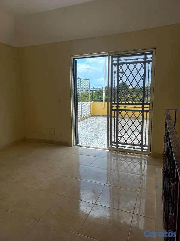 apartamentos - Amplio y comodo apartamento tipo penjaus 2