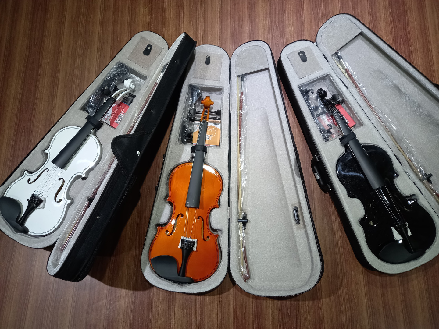 Violin Nuevo 4/4 Hermoso + Hombrera y cuerdas adicionales.

