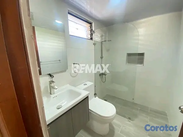 apartamentos - Apartamento en Alquiler en el Ensanche Naco 3H, 2B, 1P, 2do Nivel 11