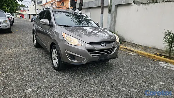 jeepetas y camionetas - hyundai Tucson 2012 americana doch  3