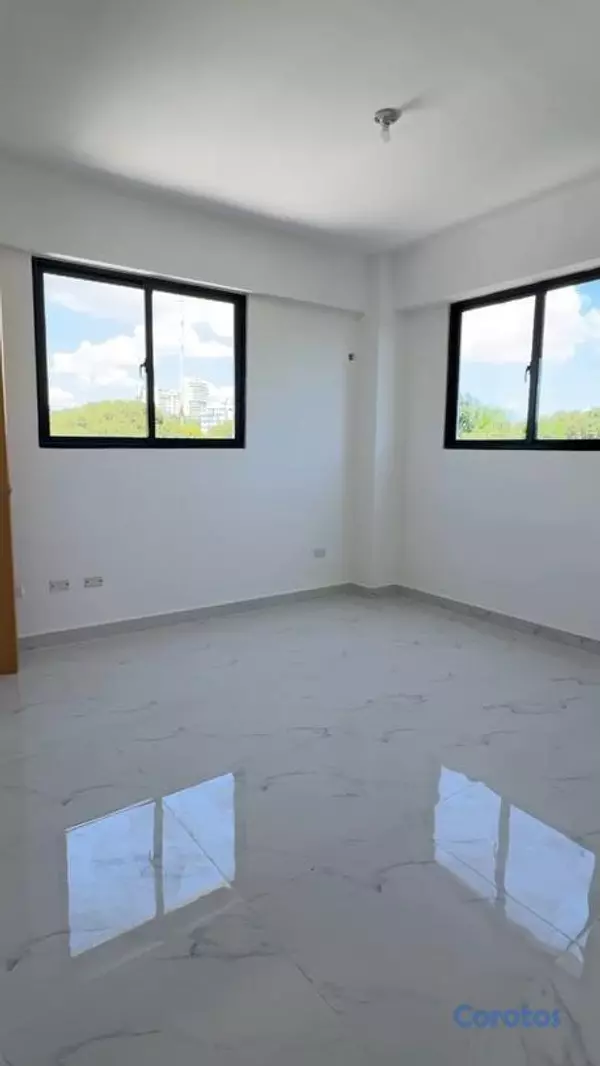 apartamentos - Vendo Apartamento en la independencia con terraza 7