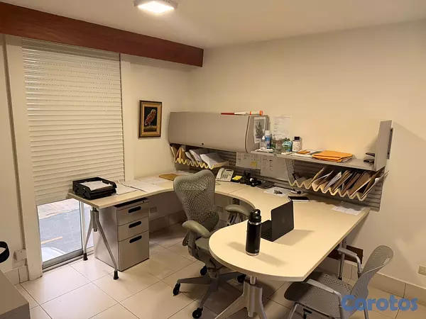 oficinas y locales comerciales - ALQUILO Local de OFICINAS (2 Niveles) en el Ensanc 3