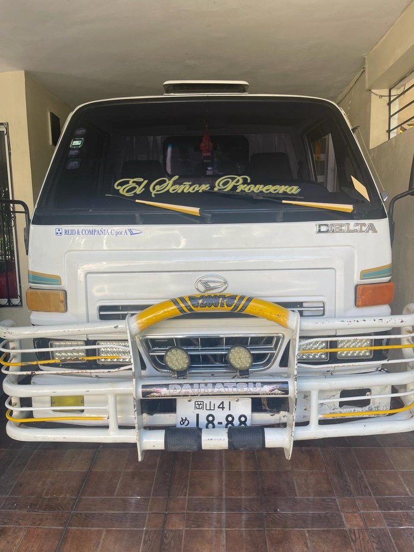 camiones y vehiculos pesados - Se vende Daihatsu