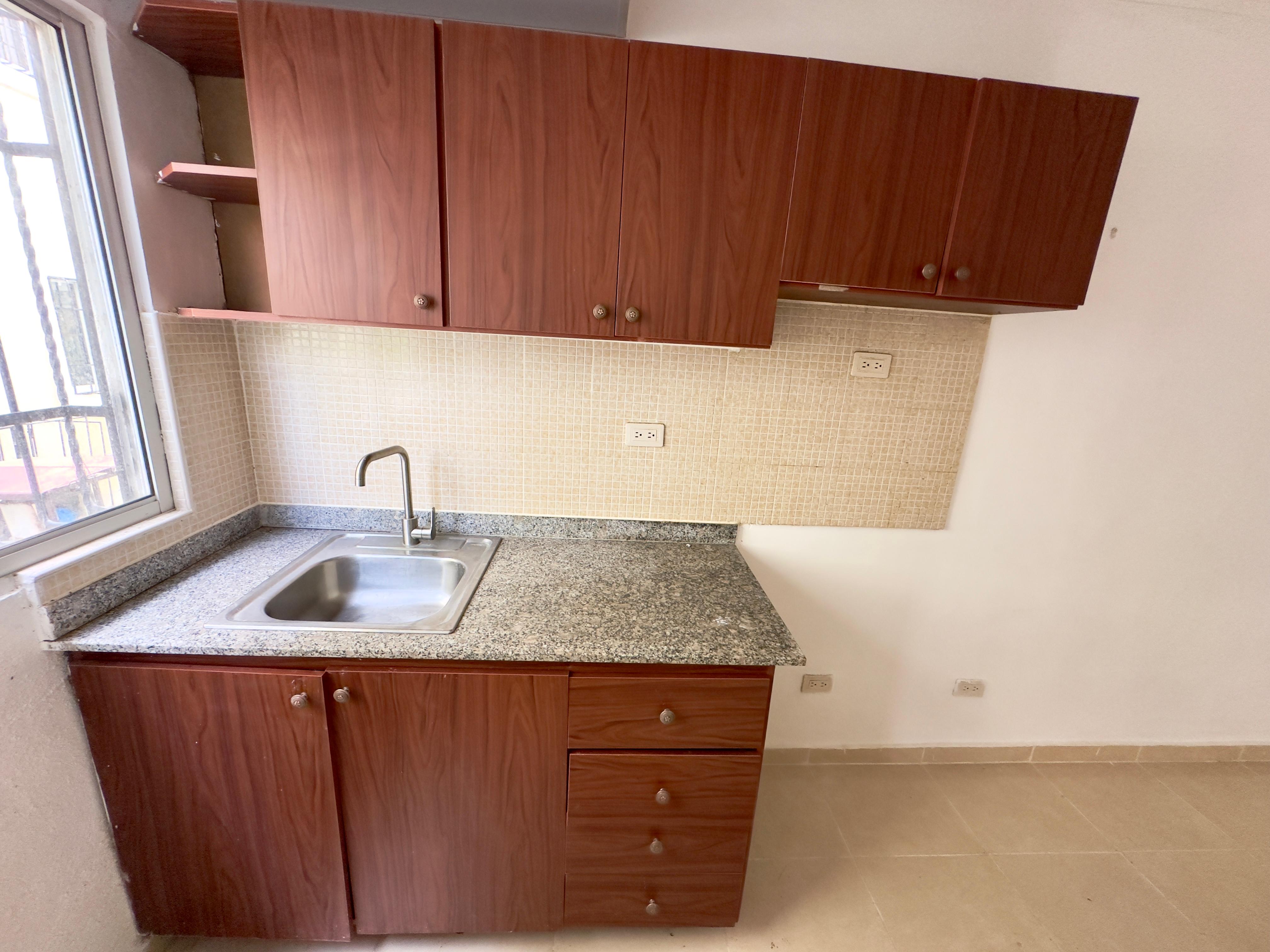 apartamentos - Vendo apto en Juan Rafael, en la Jacobo Majluta 3