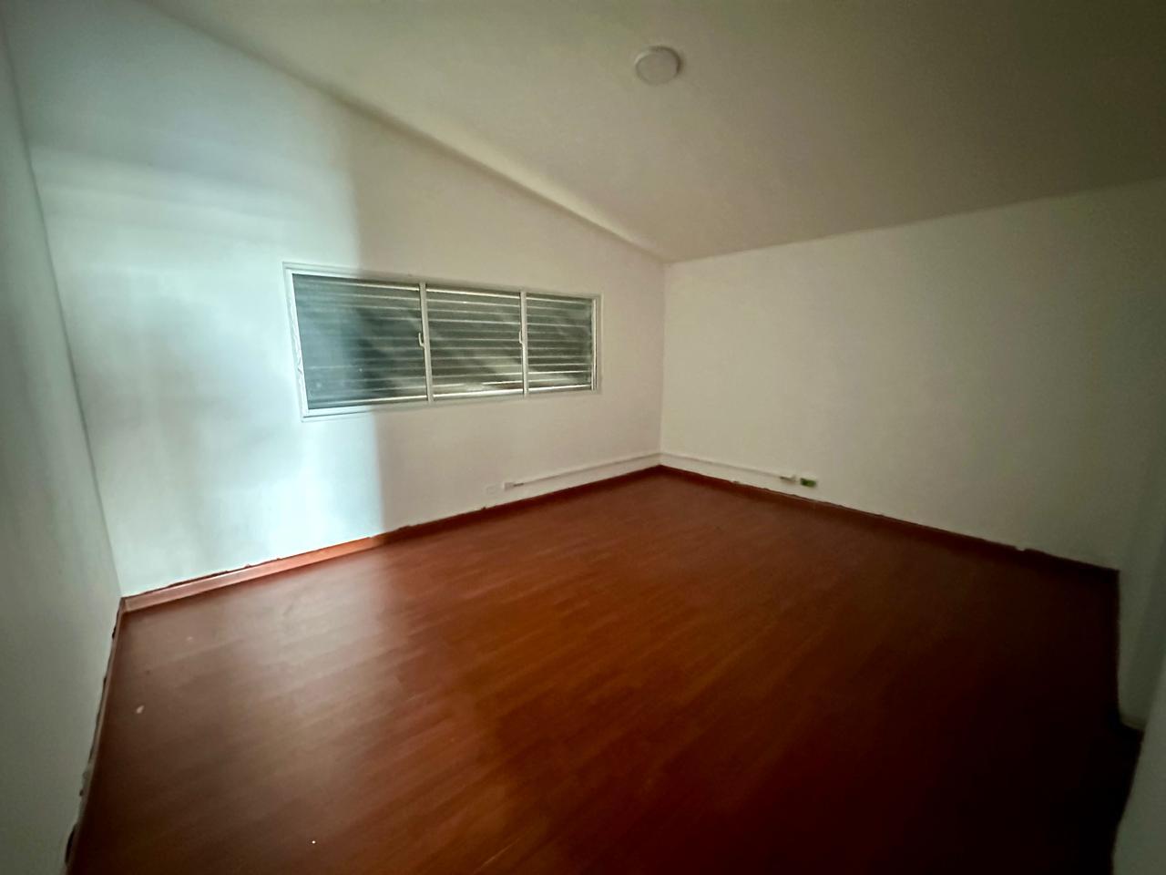 oficinas y locales comerciales - ALQUILER LOCAL COMERCIAL ENSANCHE NACO. 400M2 2