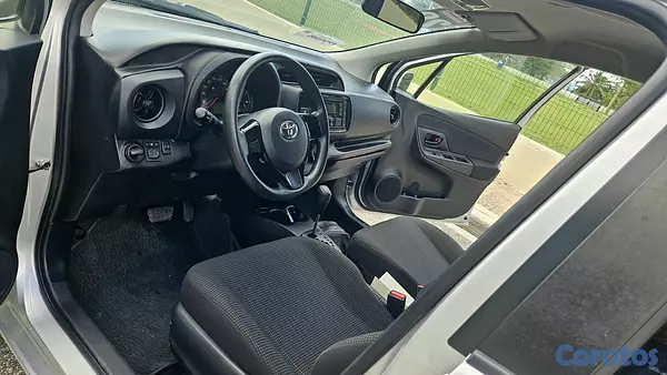 carros - Toyota vitz 2020 nuevo
 5