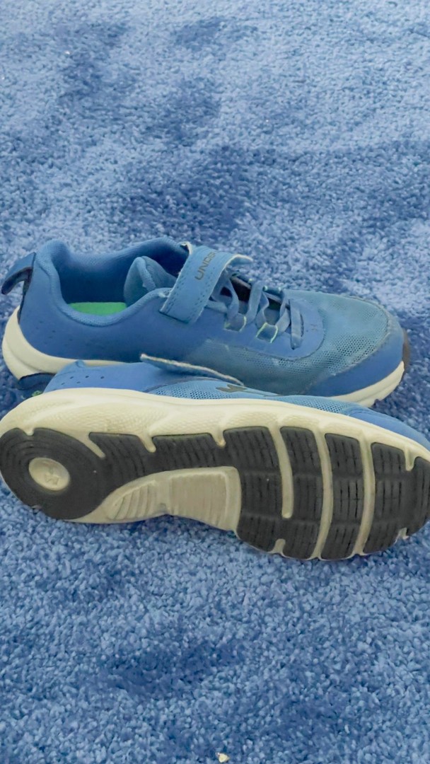ropa y zapatos - tenis de niños size 2, 21/2, 2Y, usado de marca (topper, Nike y under armor) 9