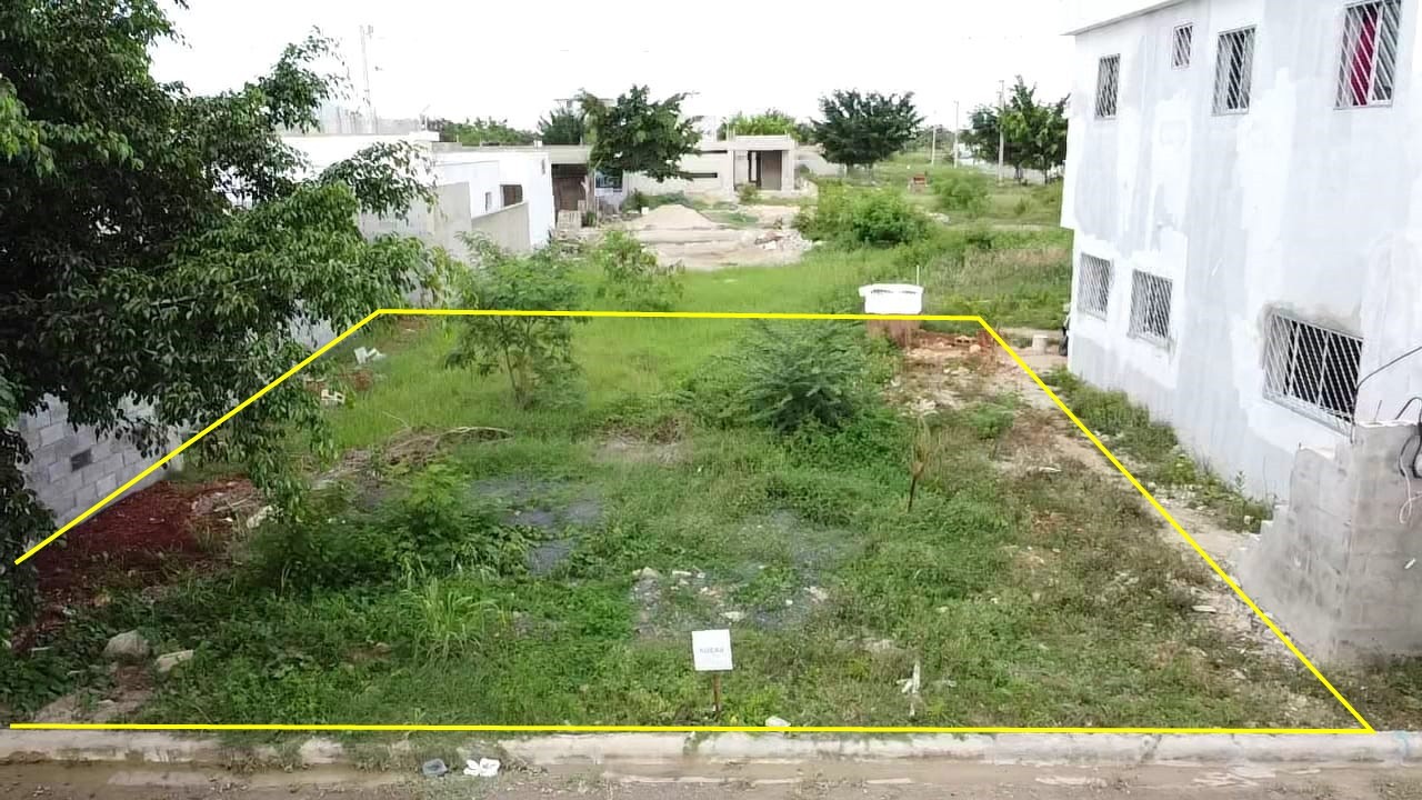 solares y terrenos - SOLARES en Residencial Naime Tres 8