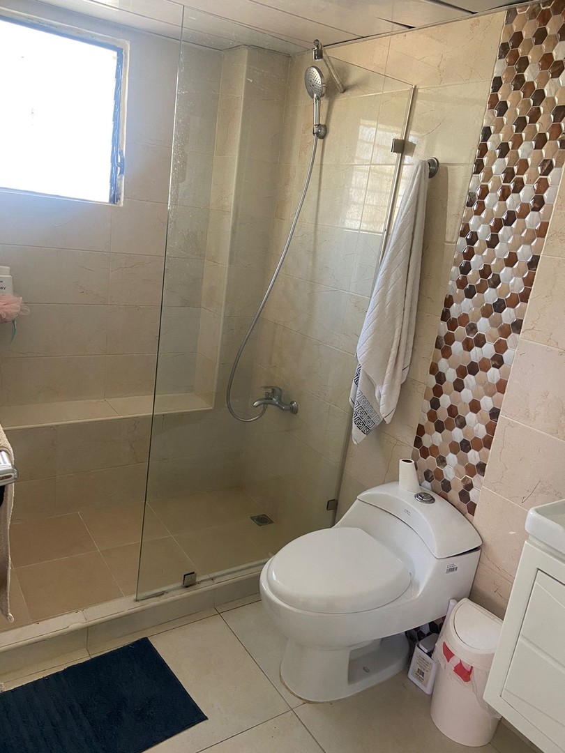 apartamentos - Se vende apartamento en Evaristo Morales 8