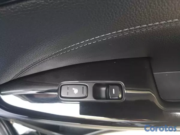 carros - KIA K7 2018 NEGRO 10