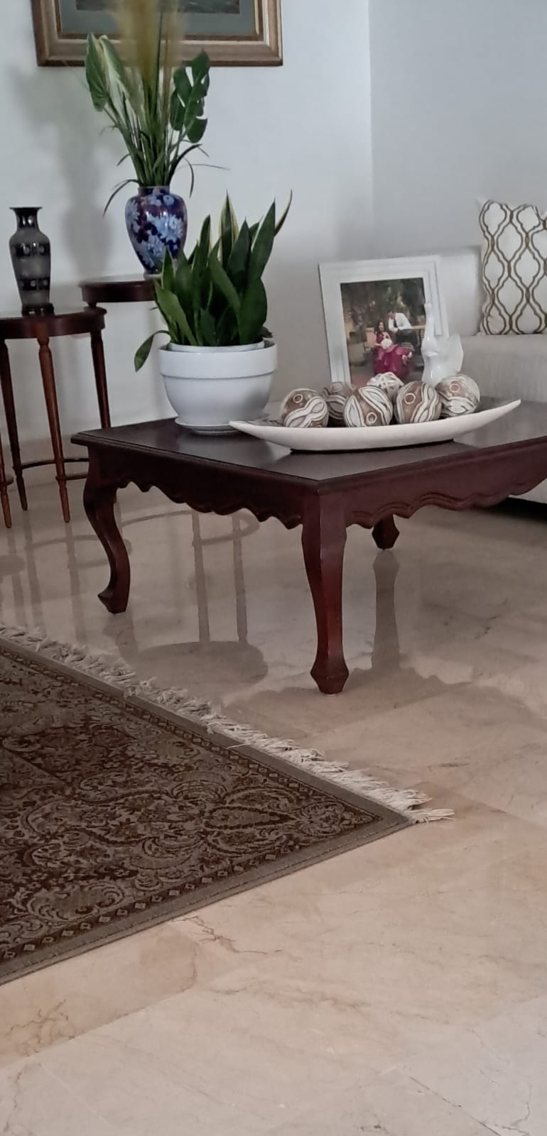 muebles y colchones - Mesa centro en caoba