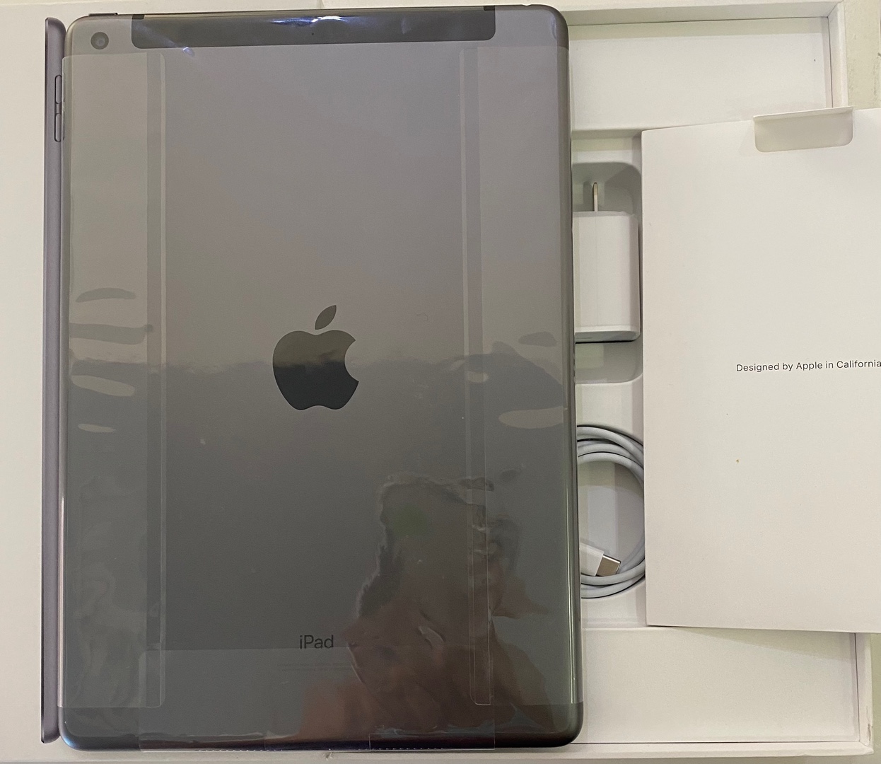celulares y tabletas - iPad 9na Gen 64GB LTE Negra Open Box 