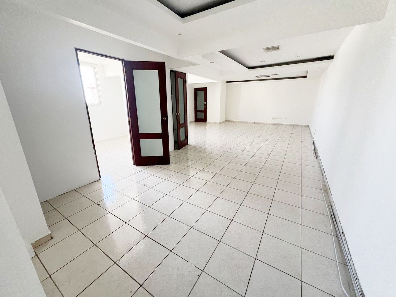 oficinas y locales comerciales - Local en Venta en Naco  6