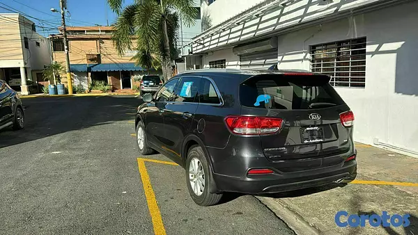 jeepetas y camionetas - KIA SORENTO 2018 6