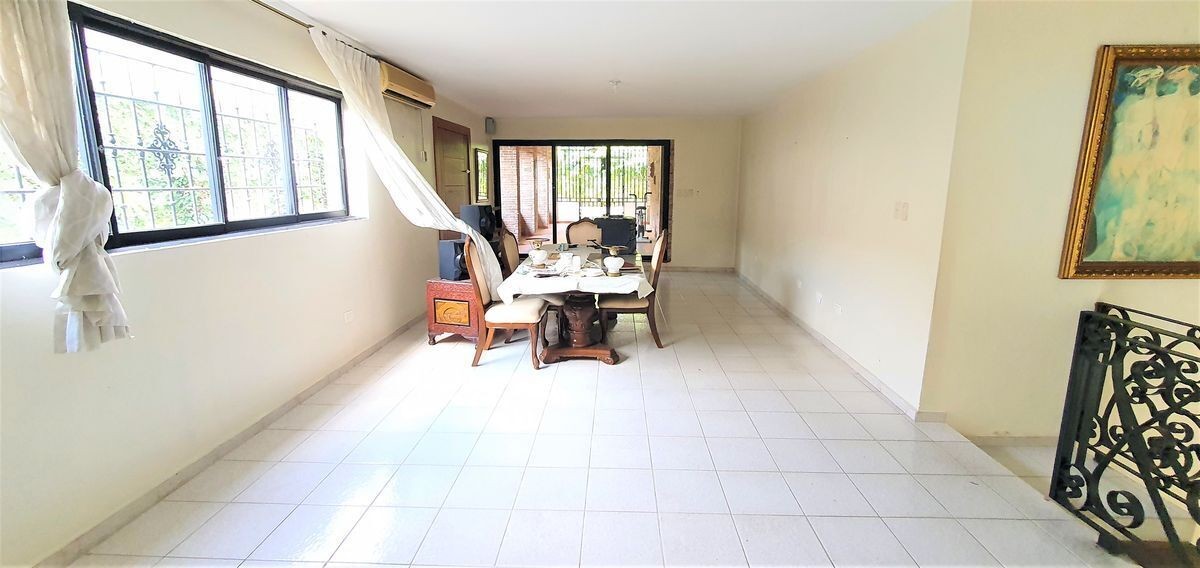 casas - Casa en Cuesta Hermosa I de 4 habitaciones con patio y piscina  9