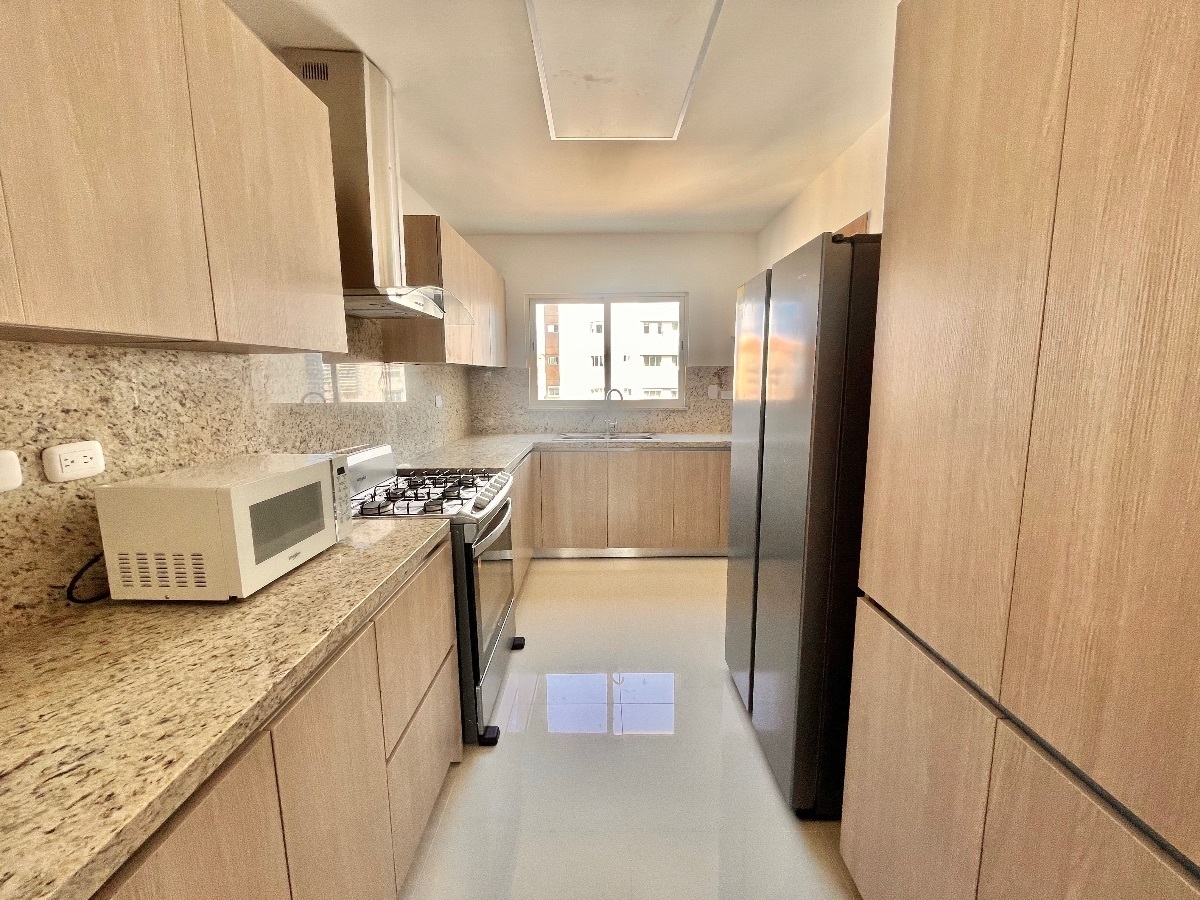 apartamentos - Alquiler de Apartamento 2 hab+1estudio Ensanche Se 2