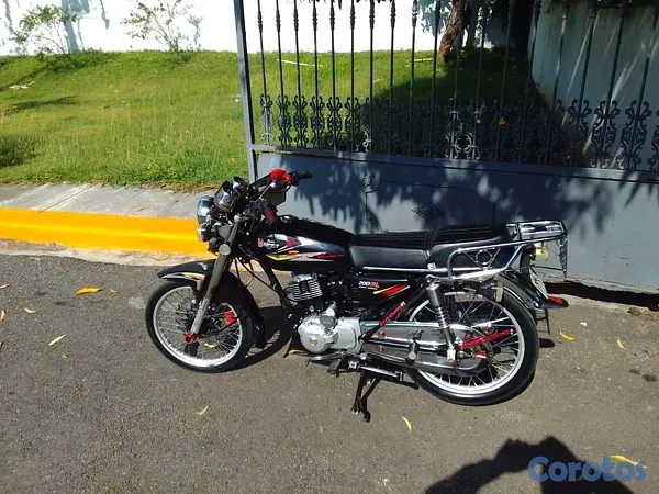 motores y pasolas - motor CG 200 en muy buen estado y buen precio  2