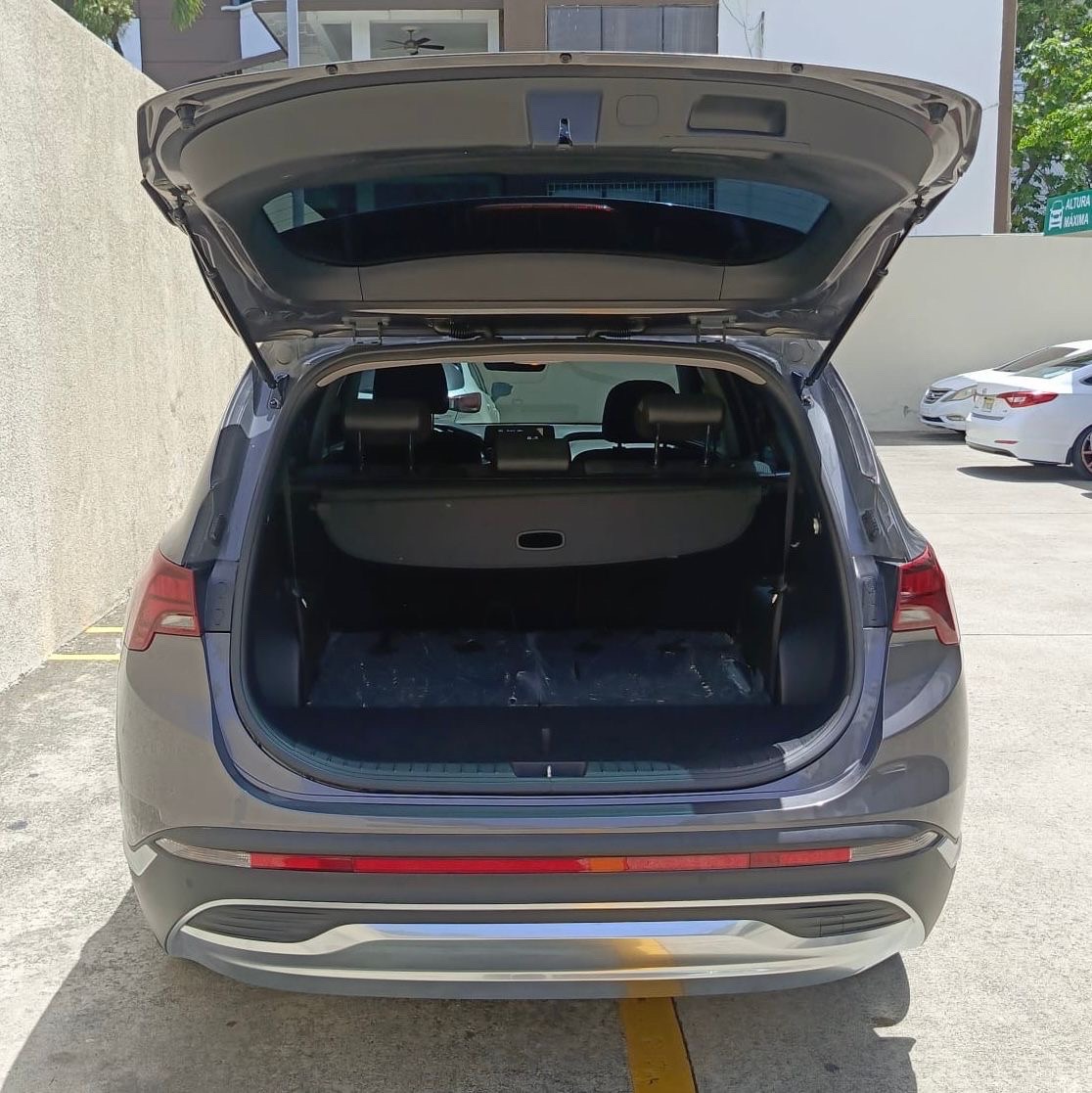 jeepetas y camionetas - Hyundai Santa Fe 2023  3