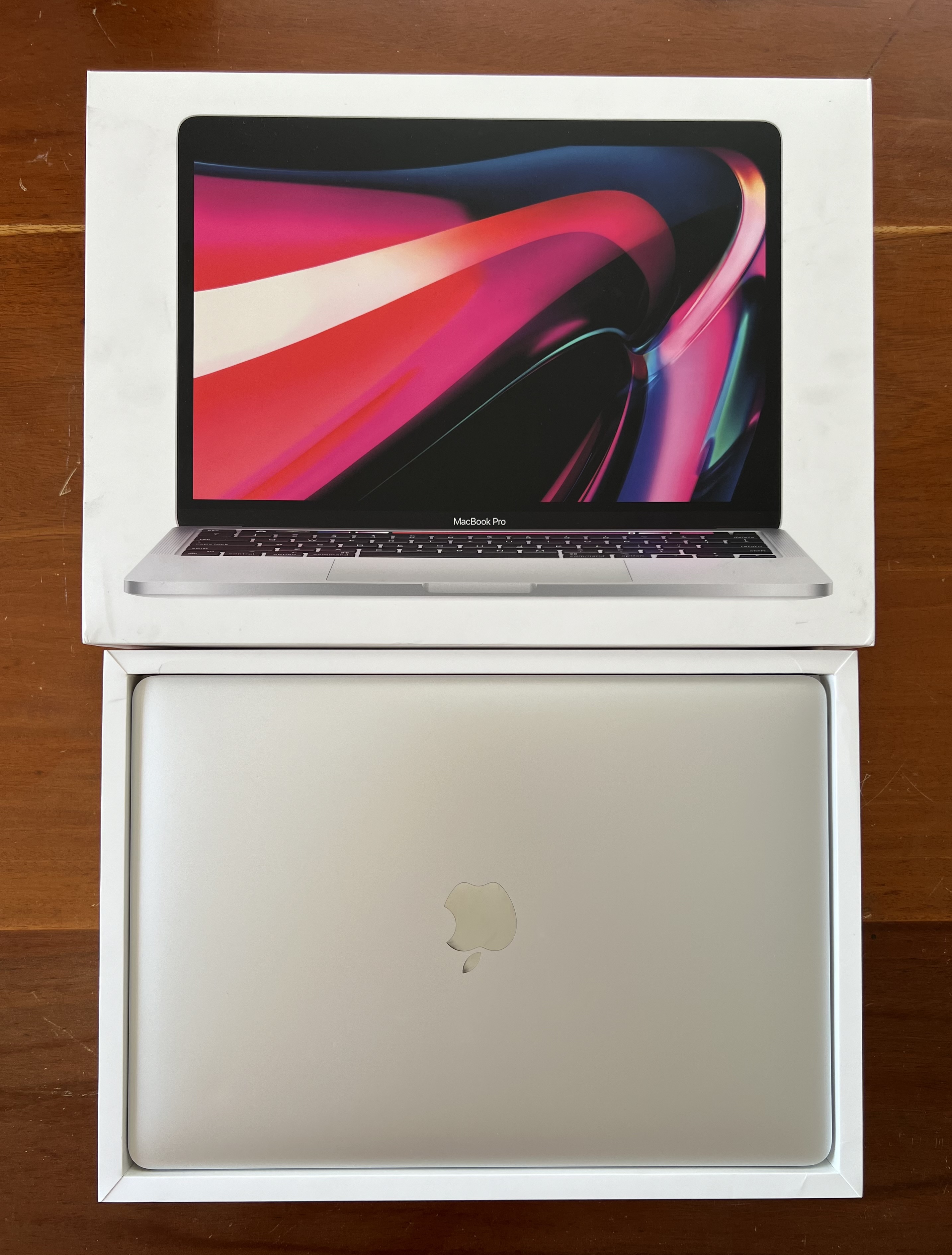 Corotos Apple Macbook Pro M1 13" 256GB 8GB RAM (Silver)