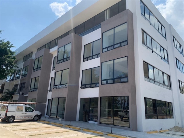 oficinas y locales comerciales - Local corporativo en bella vista  1