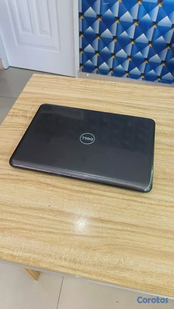 computadoras y laptops - Dell Latitude 3380 Intel Core i5 de 7ma Generación 2