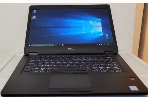 computadoras y laptops - Dell Touch 14 Pulg Core i7 7ma Gen Ram 8gb ddr4 Disco SSD 512GB Wifi