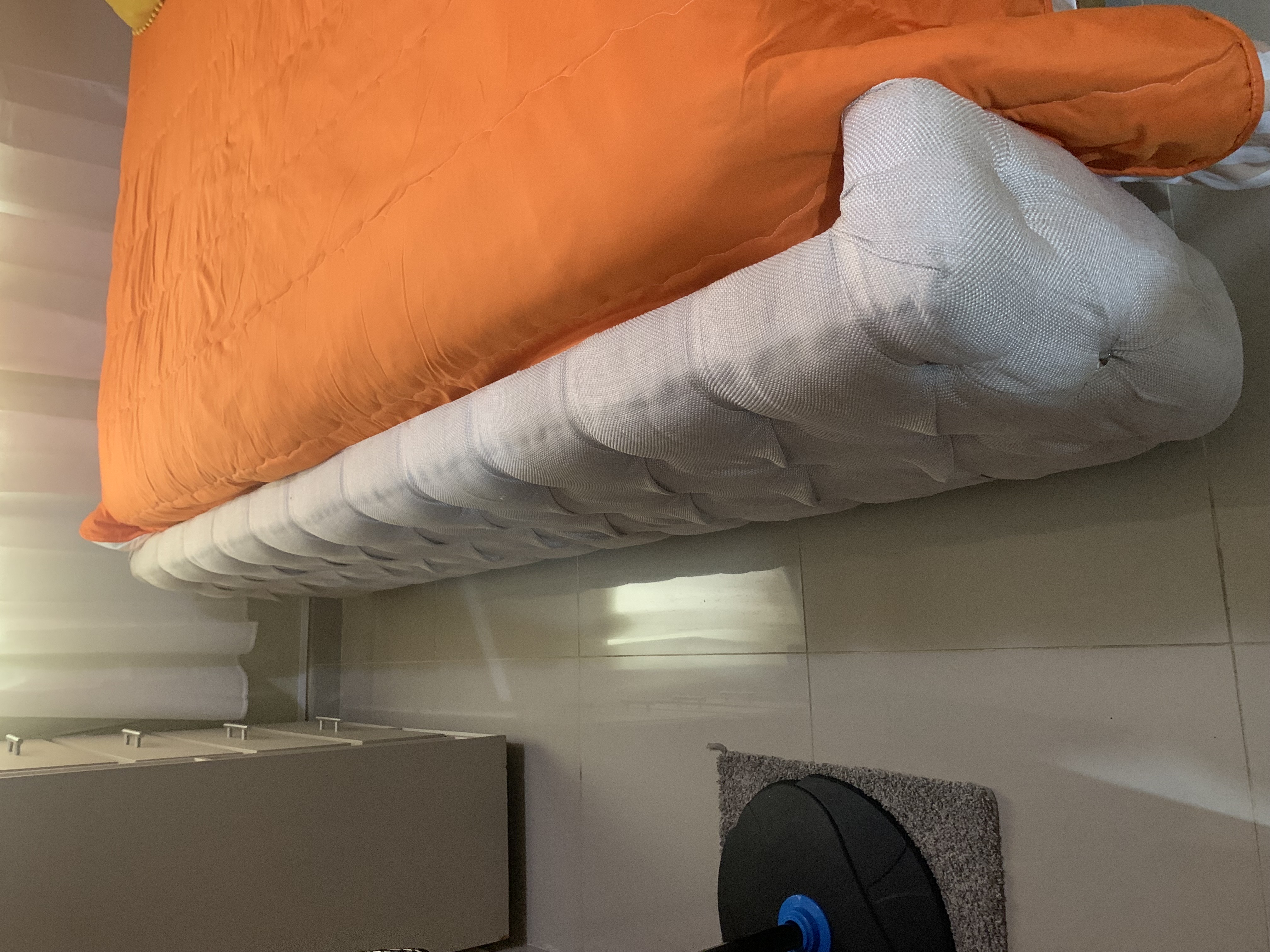 muebles y colchones - cama gabetero y biury de habitación  con su colchón en perfecta condiciones  5