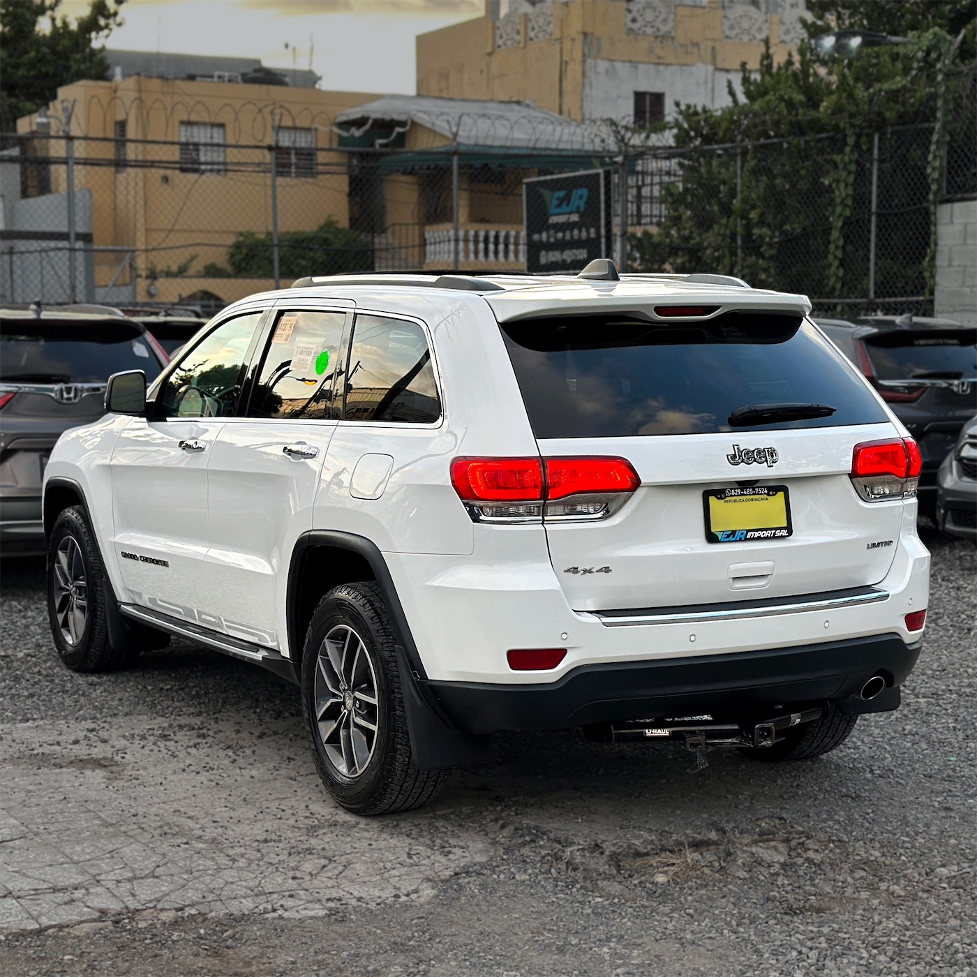 jeepetas y camionetas - GRAND CHEROKEE LIMITED 2018 4x4 CLEAN CARFAX 2
