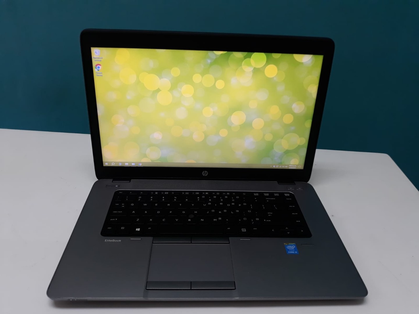 computadoras y laptops - Laptop, HP EliteBook 750 G1 / 4th Gen, Intel Core i5 / 8GB DDR3 / 120GB SSD