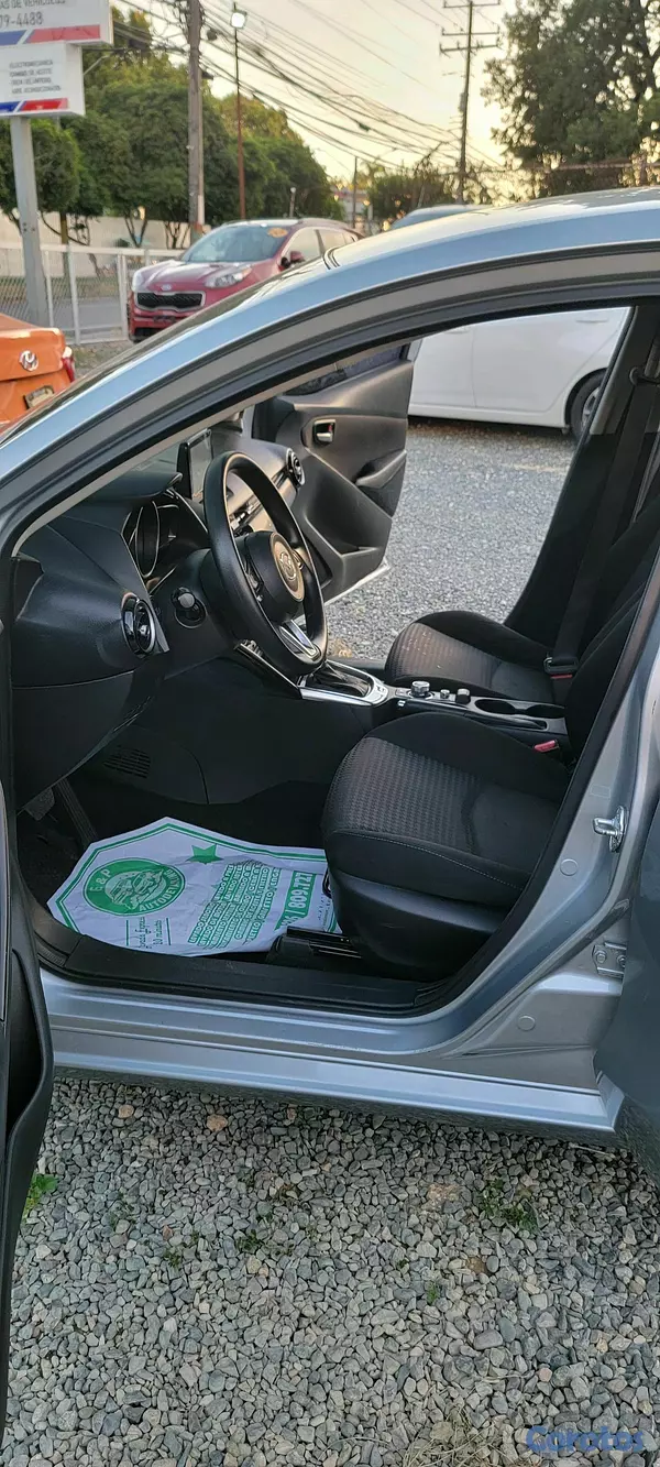carros - MAZDA DEMIO  2019 7