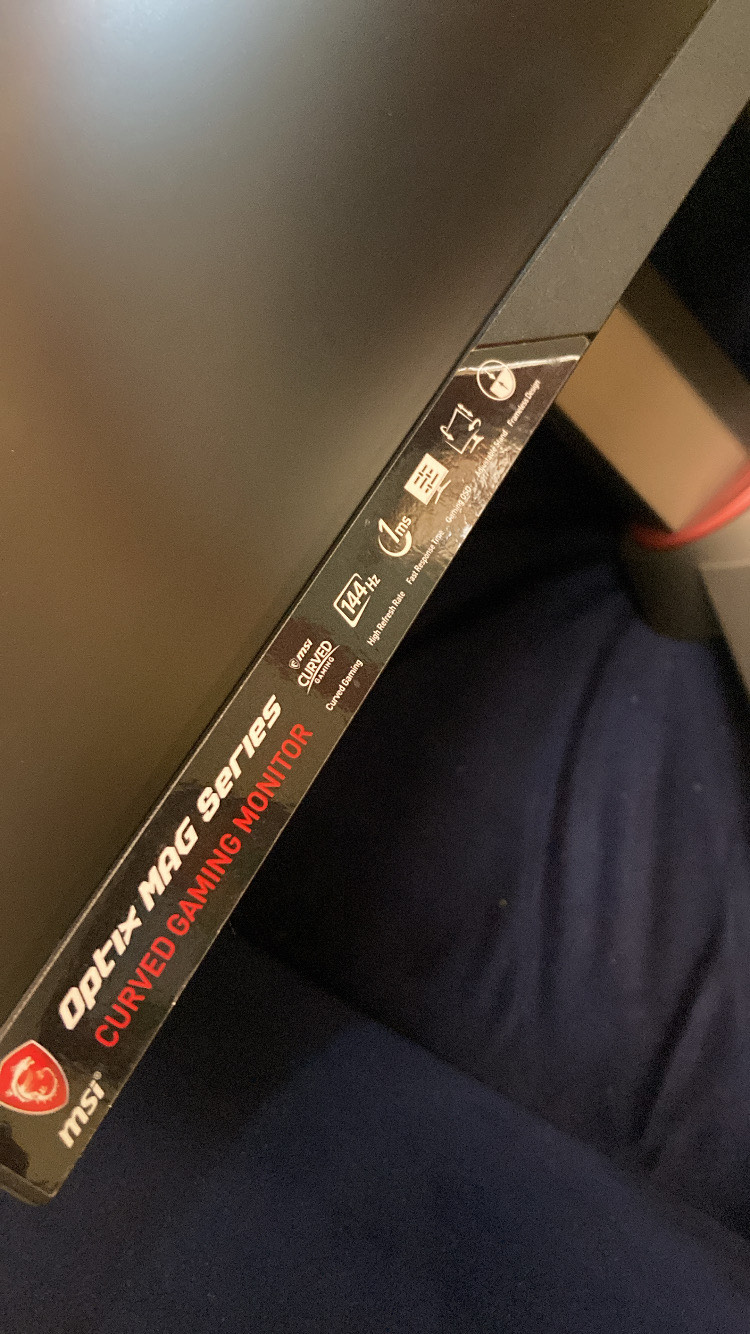 computadoras y laptops - Monitor Gaming MSI Optix 24 MAG240VC 4