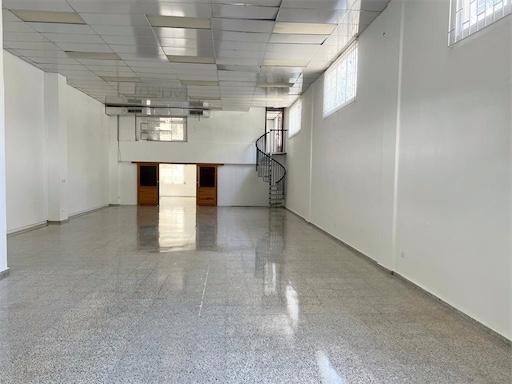oficinas y locales comerciales - Local céntrico y comercial gazcue 4