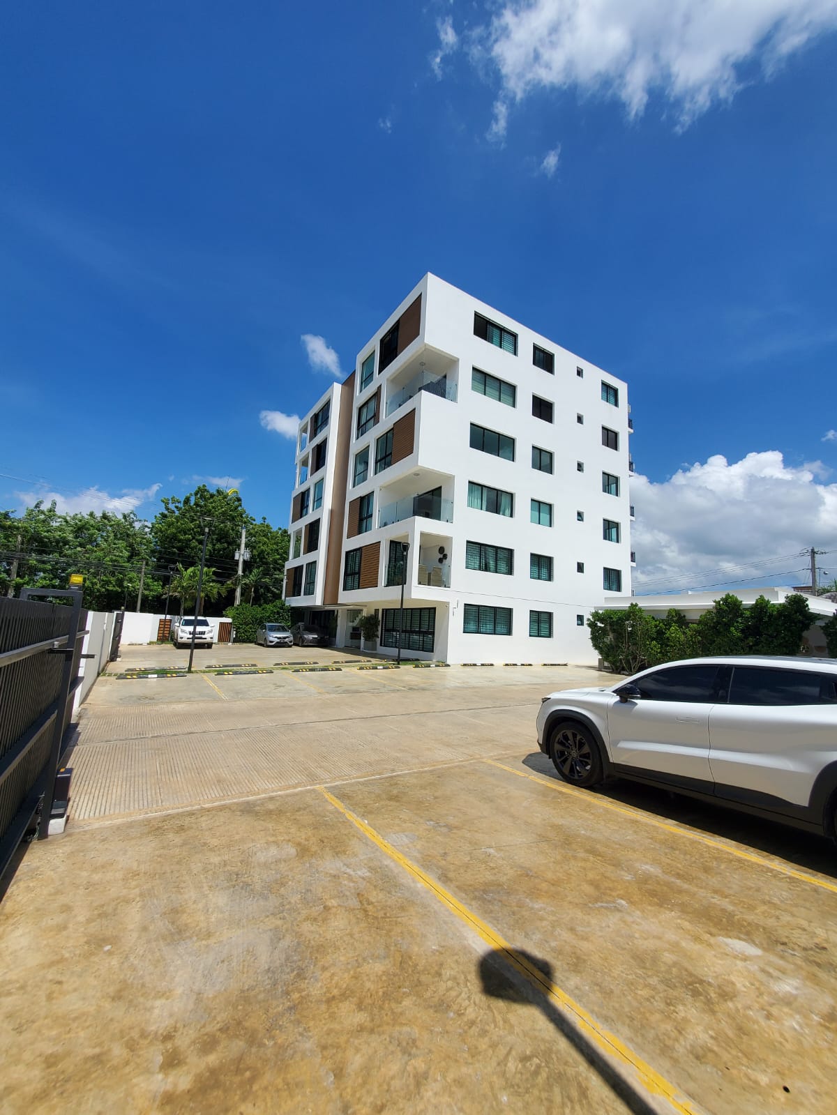 apartamentos - APARTAMENTO NUEVO EN RENTA EN LLANOS DE GURABO. 6