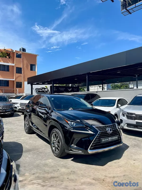 jeepetas y camionetas - Lexus NX-300H AWD 2019 2