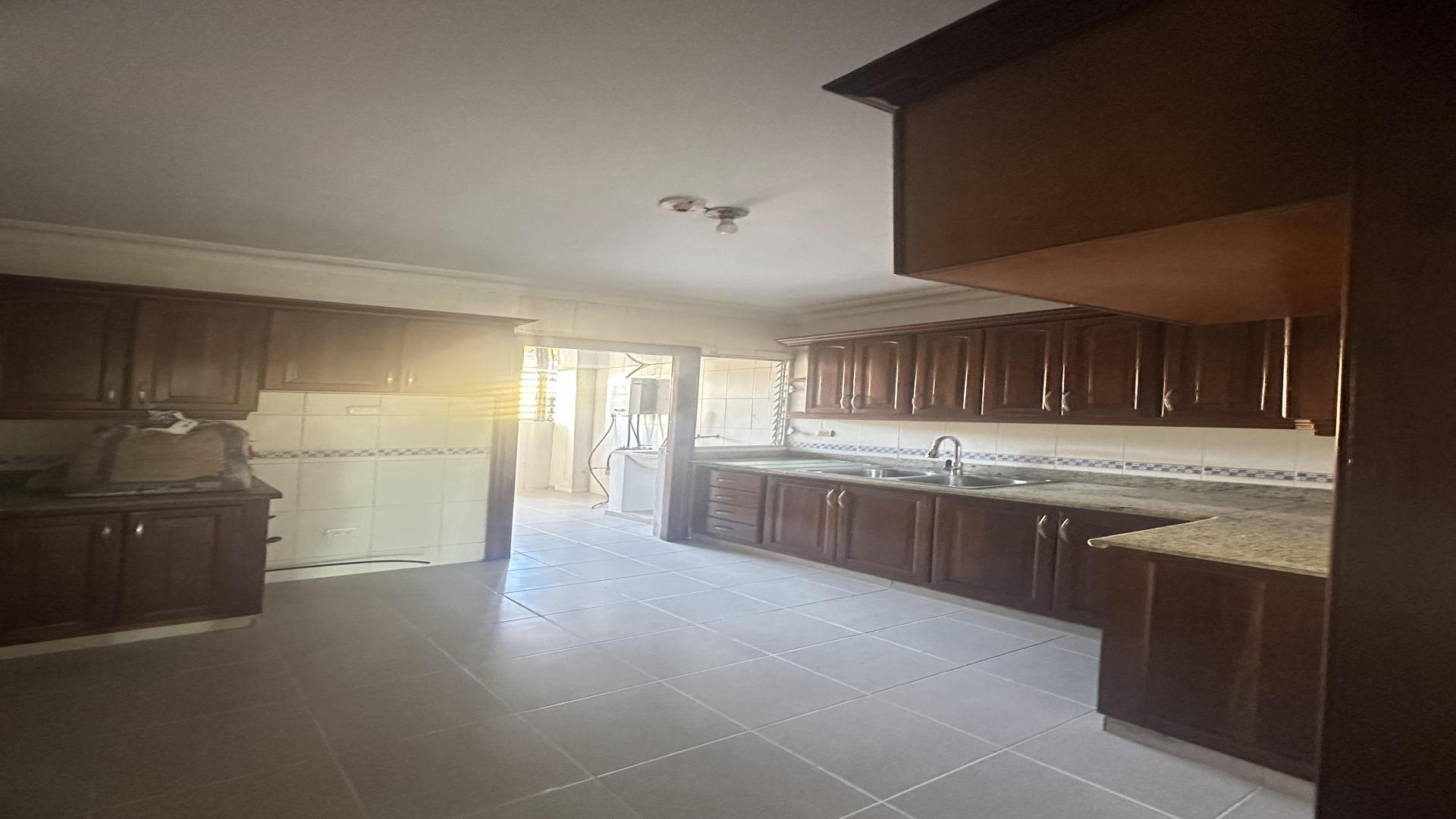 apartamentos - ALQUILER APARTAMENTO - SECTOR EVARISTO MORALES 7