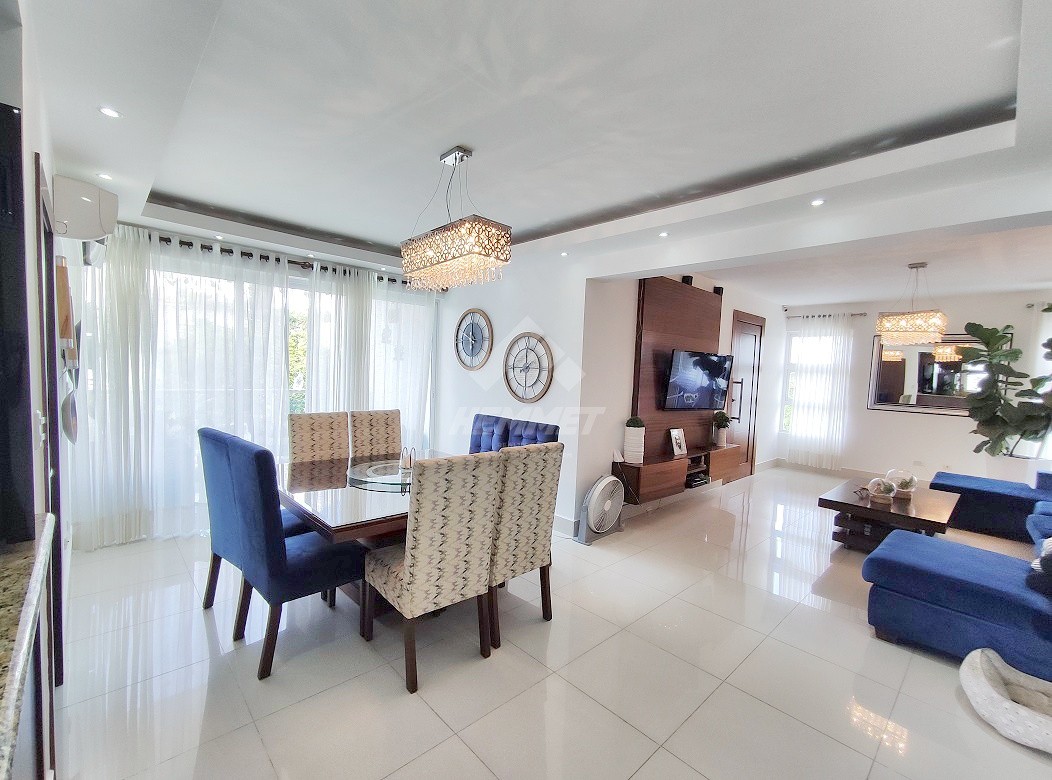 apartamentos - TORRE CON ELEVADOR Y PARQUEOS TECHADOS CERROS GURABO SANTIAGO  0