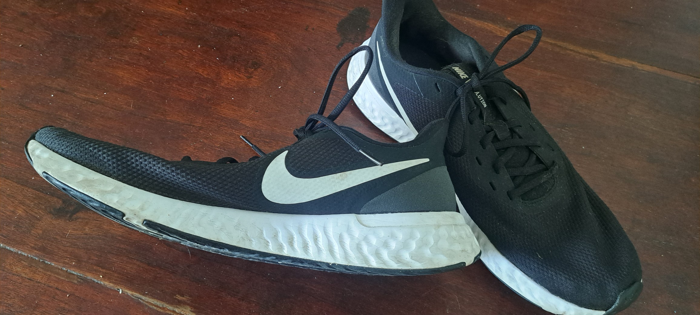zapatos para hombre - tenis puma, Nike no 13 negociable los dos 