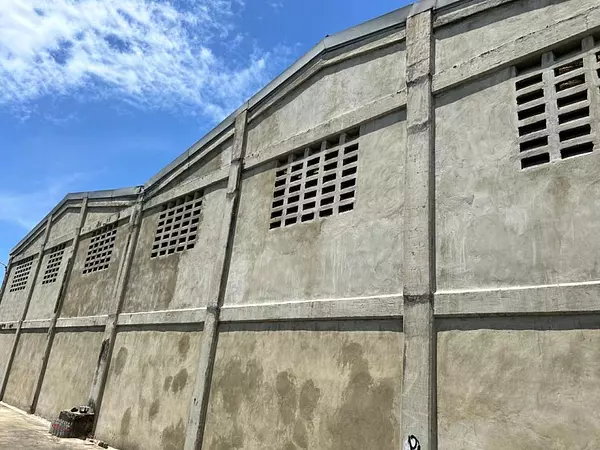 otros inmuebles - Nave Industrial en LAS COLINAS 3