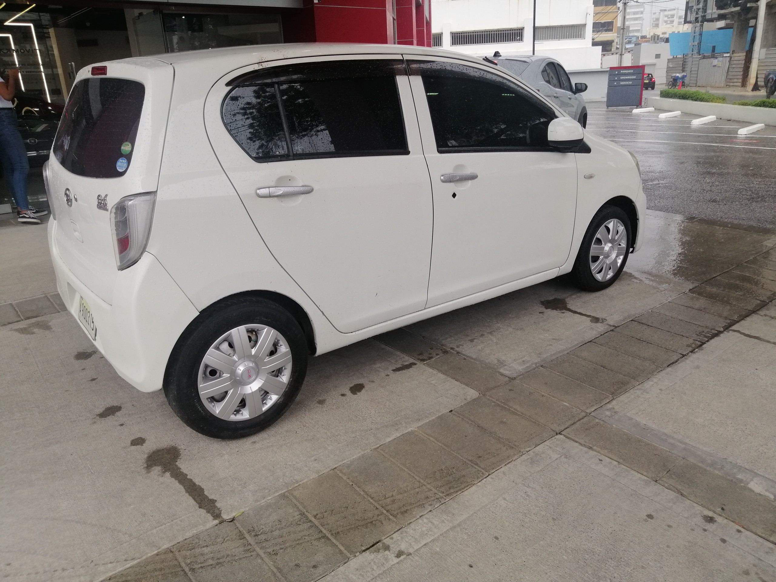 carros - Daihatsu Mira, excelente condiciones y ahorro de combustible 2