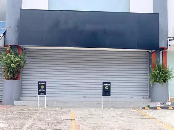 oficinas y locales comerciales - Alquiler local en primer nivel  8