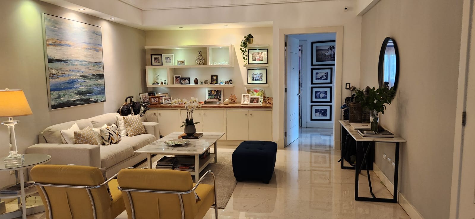 apartamentos - Apartamento 2do piso con terraza arroyo hondo viejo 
 4