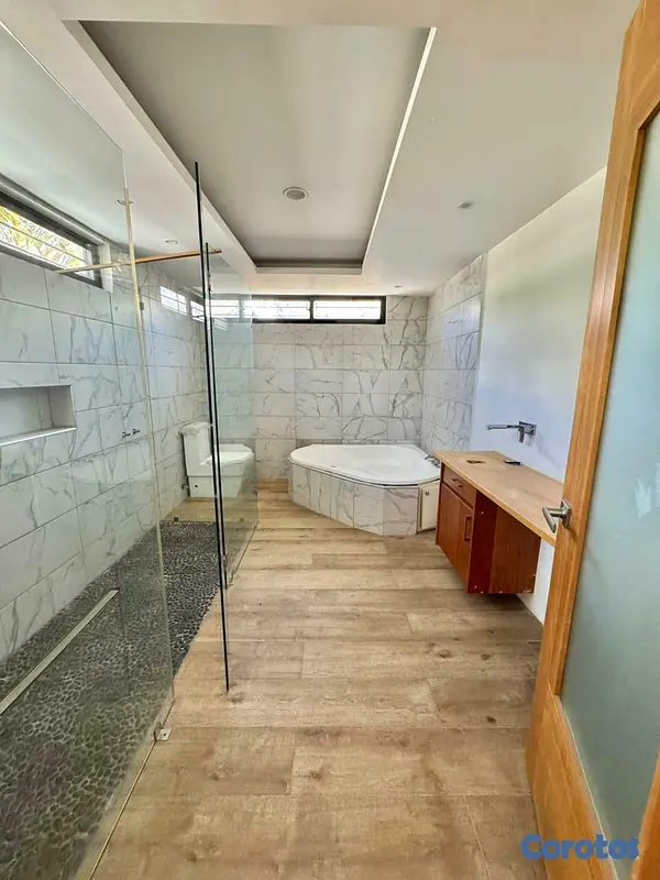 casas - Vendo Casa en Cacicazgo  8