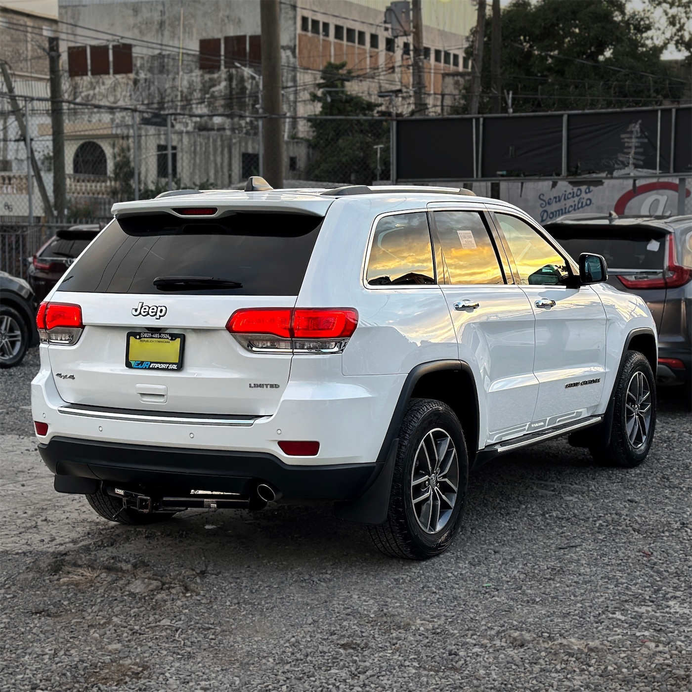 jeepetas y camionetas - GRAND CHEROKEE LIMITED 2018 4x4 CLEAN CARFAX 3