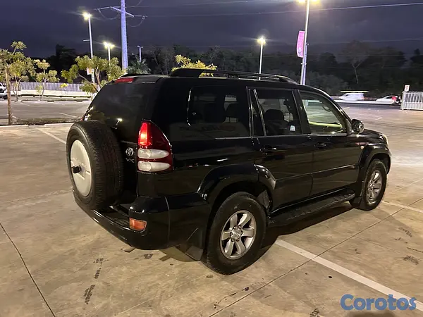 jeepetas y camionetas - Toyota Land Cuiser Prado Vxl 2003 7
