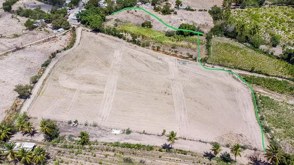 solares y terrenos - Vendo Terreno en Azua 26,500 metros  6