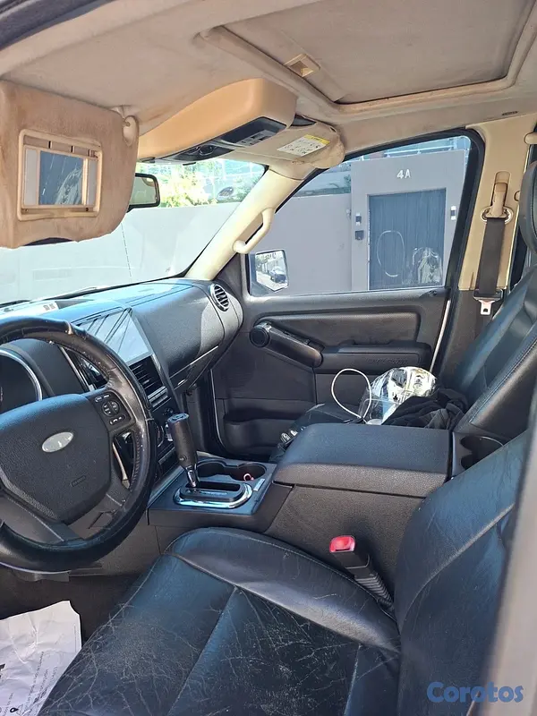 jeepetas y camionetas - 2010 Ford Explorer En Oferta 5