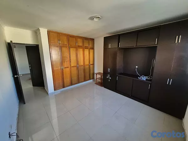 apartamentos - Apartamento de 2 Niveles En Los Restauradores 9
