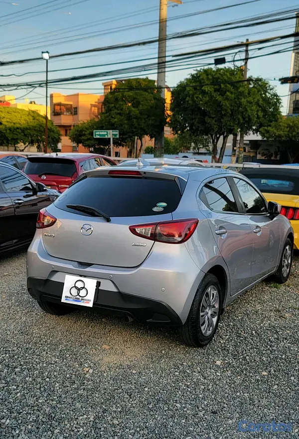 carros - MAZDA DEMIO  2019 8
