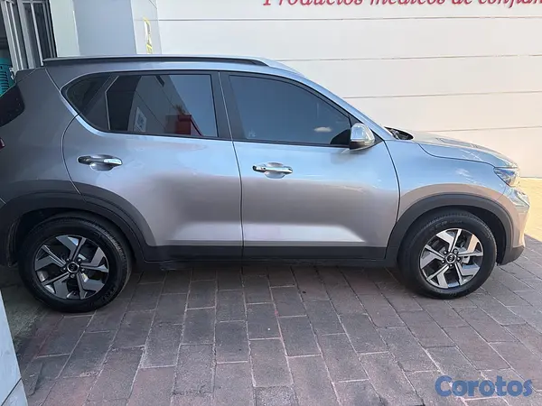 jeepetas y camionetas - Oportunidad  Kia Sonet 2022 3