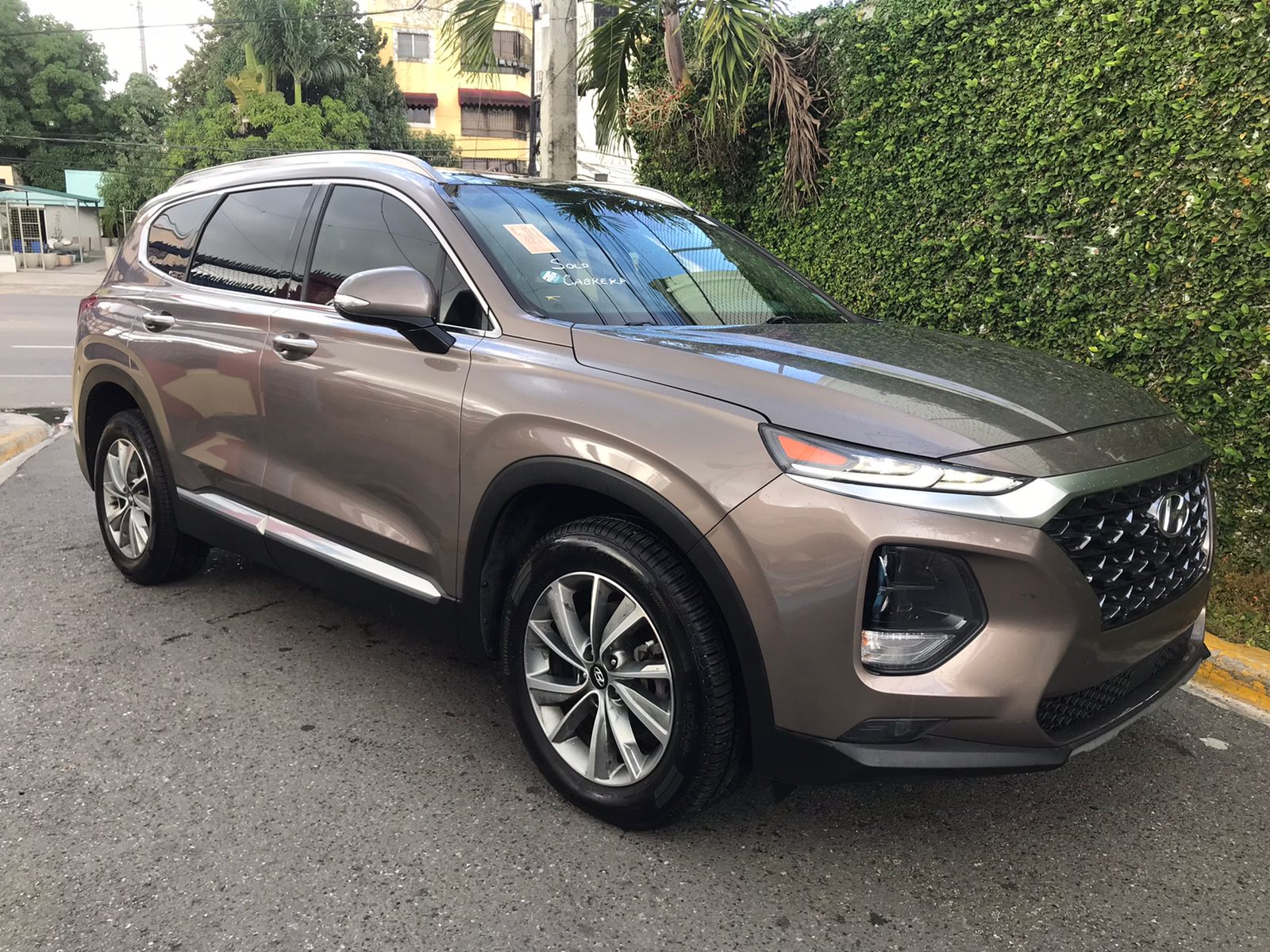 jeepetas y camionetas - HYUNDAI SANTA FE LIMITED 2019